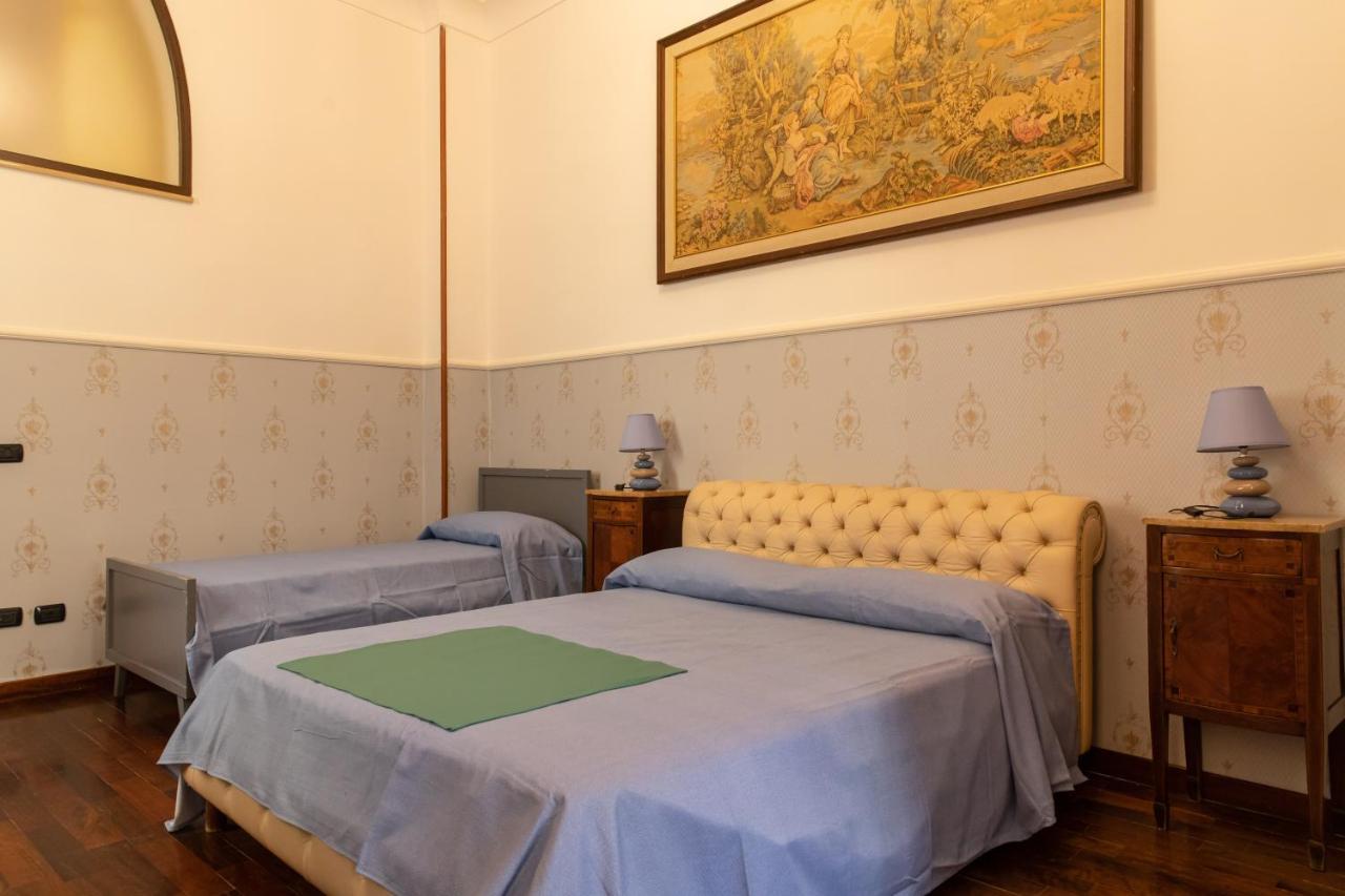 Domus Annabella Apartment Naples Luaran gambar